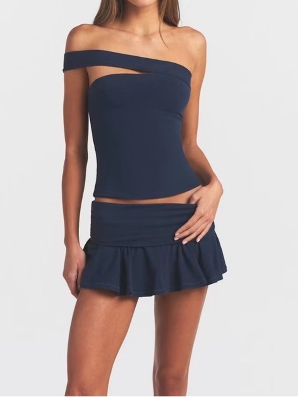 SKIMS Asymmetrical Top